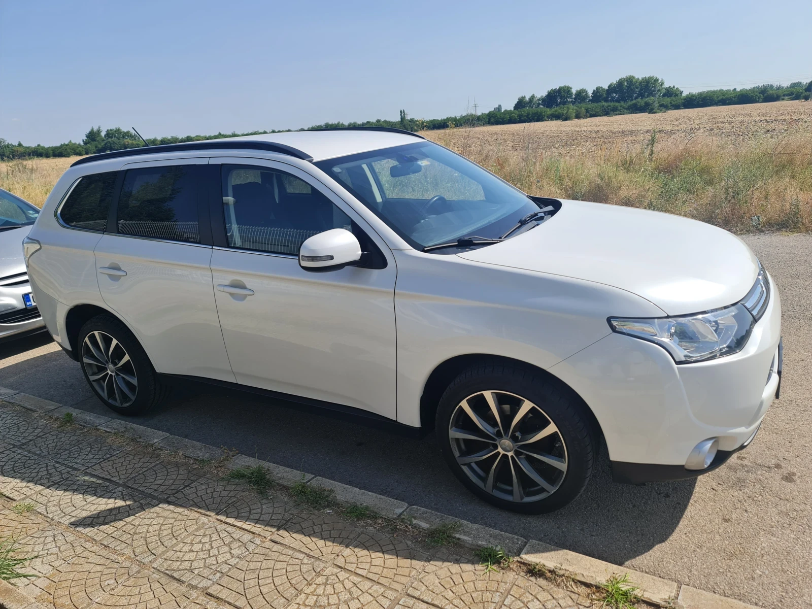 Mitsubishi Outlander  - изображение 3
