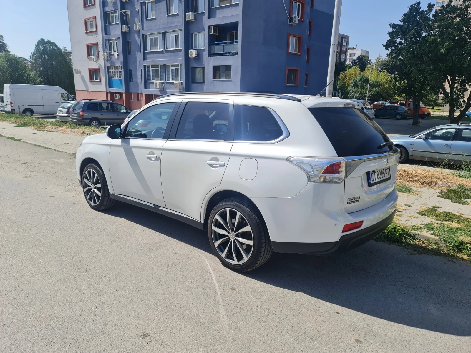 Mitsubishi Outlander | Mobile.bg � ����������� 16