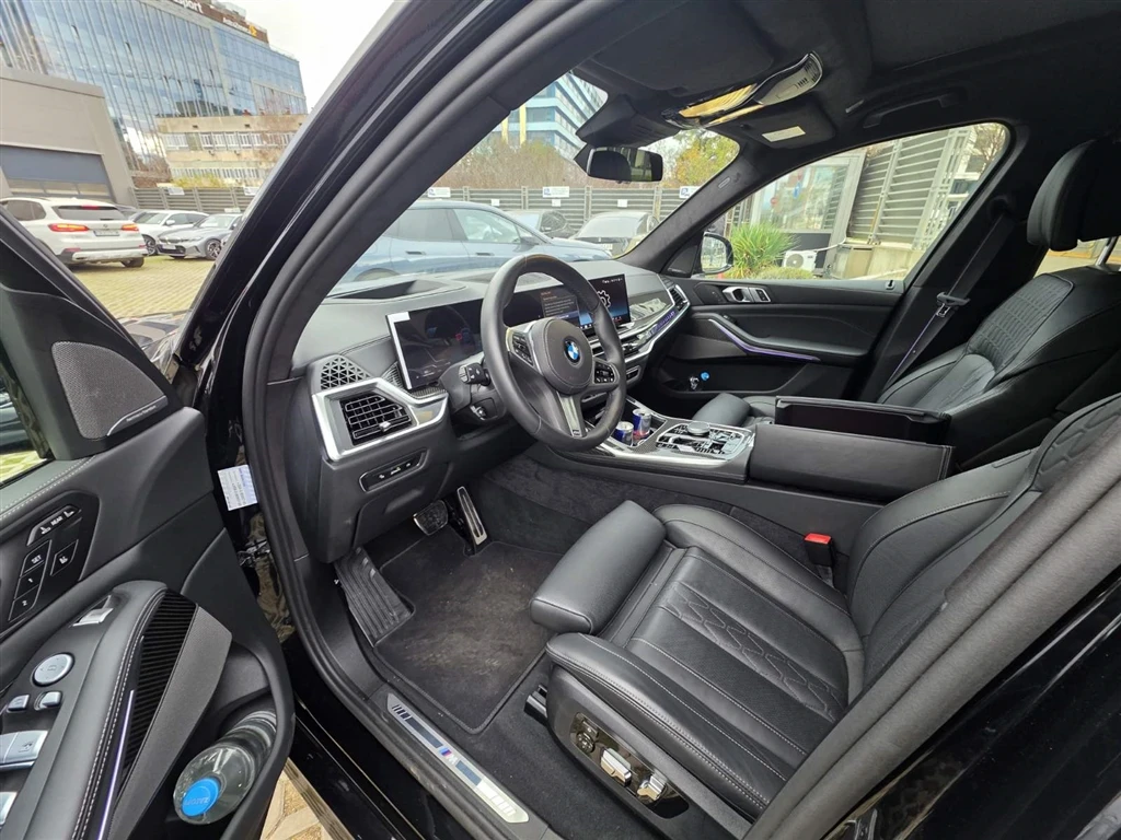 BMW X7 xDrive40i - изображение 6