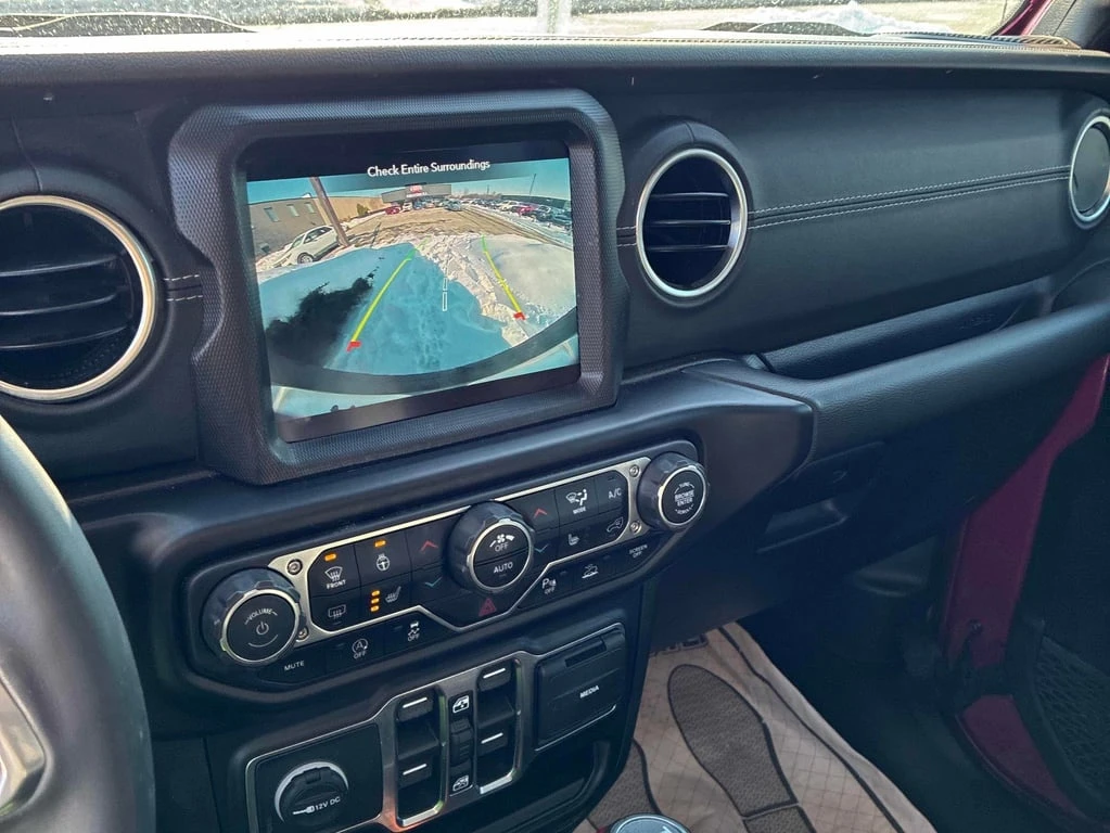 Jeep Wrangler * Unlimited Sahara * CARFAX * ПОДГРЕВИ*  - изображение 9