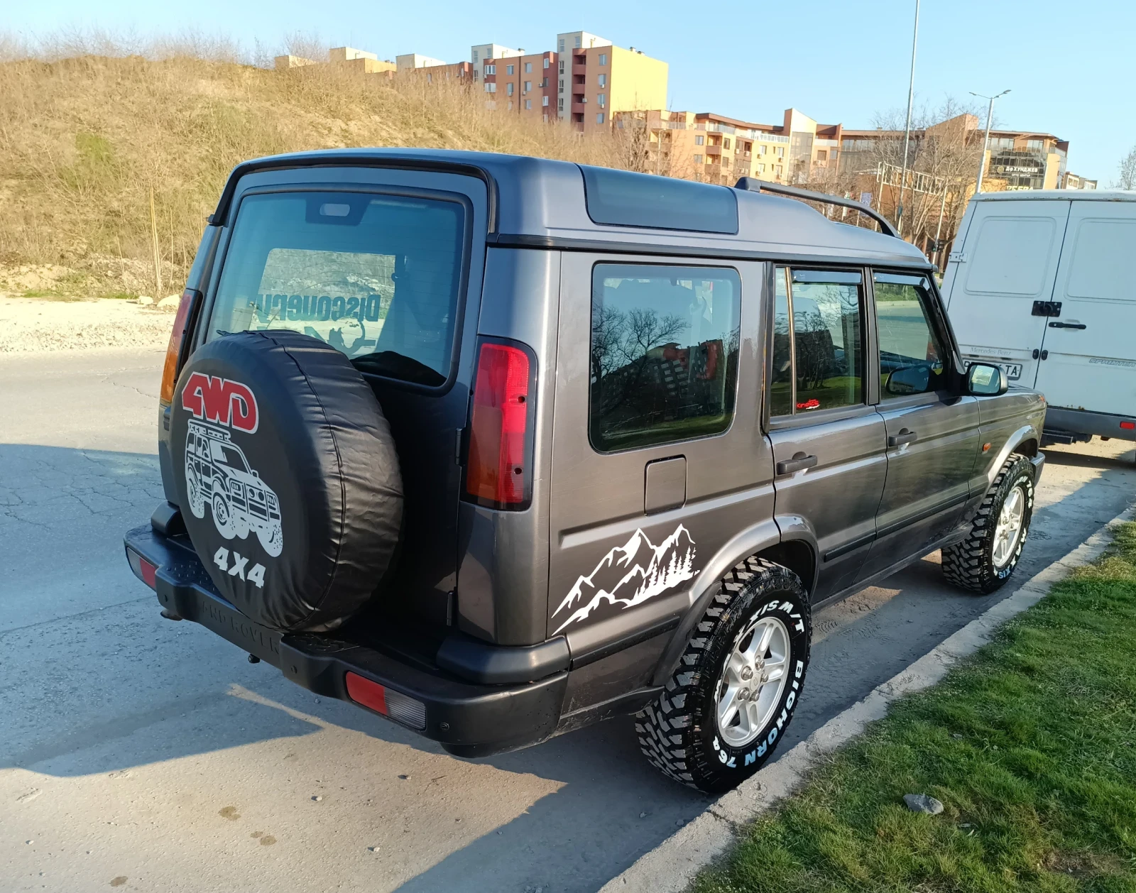Land Rover Discovery 2.5 Td5 фейс 2003 г. , снимка 2 - Автомобили и джипове - 53864655