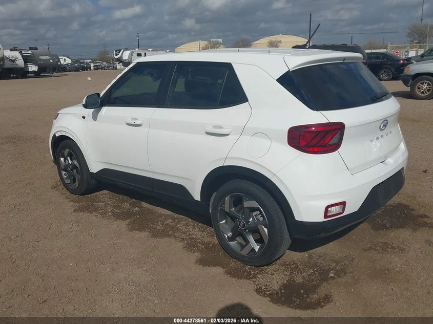 Hyundai Venue 1.6l Sel, снимка 3 - Автомобили и джипове - 53943133