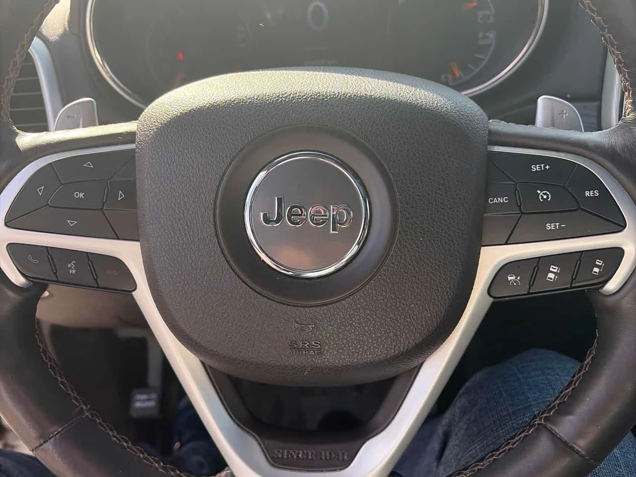 Jeep Grand cherokee * Summit * ДИСТРОНИК * ОБДУХВАНЕ * 360 * ПОДГРЕВ, снимка 9 - Автомобили и джипове - 54034433