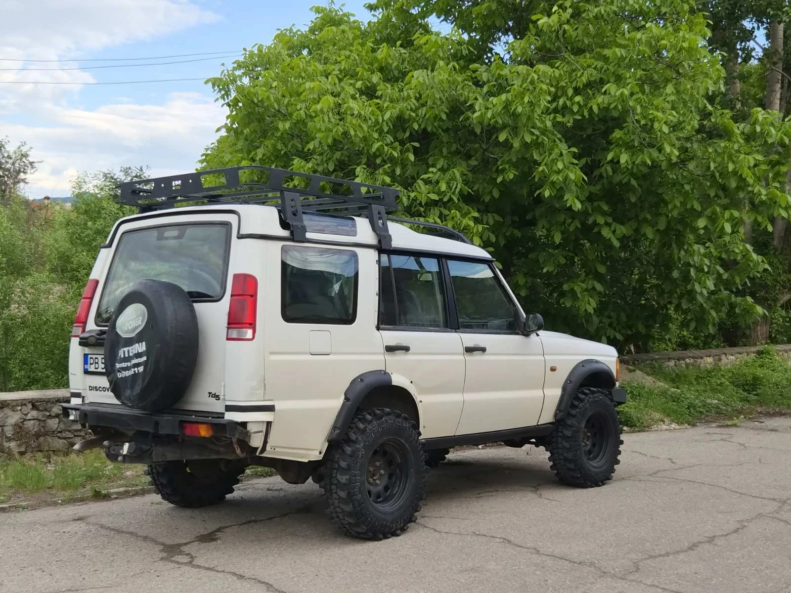 Land Rover Discovery, снимка 4 - Автомобили и джипове - 54647441