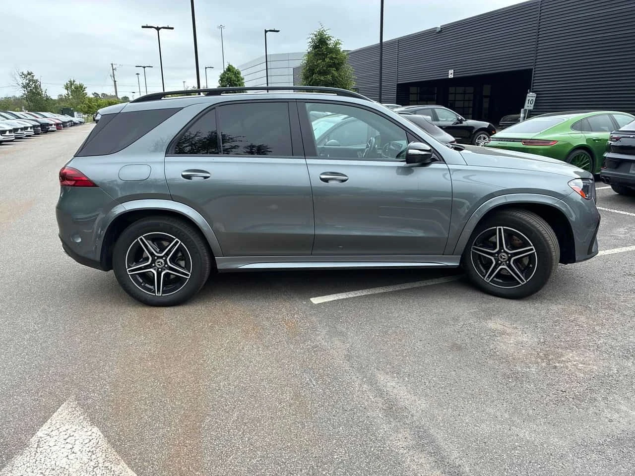 Mercedes-Benz GLE 350 / ДИСТРОНИК / 360 / BURMESTER / PANORAMA , снимка 4 - Автомобили и джипове - 55391887