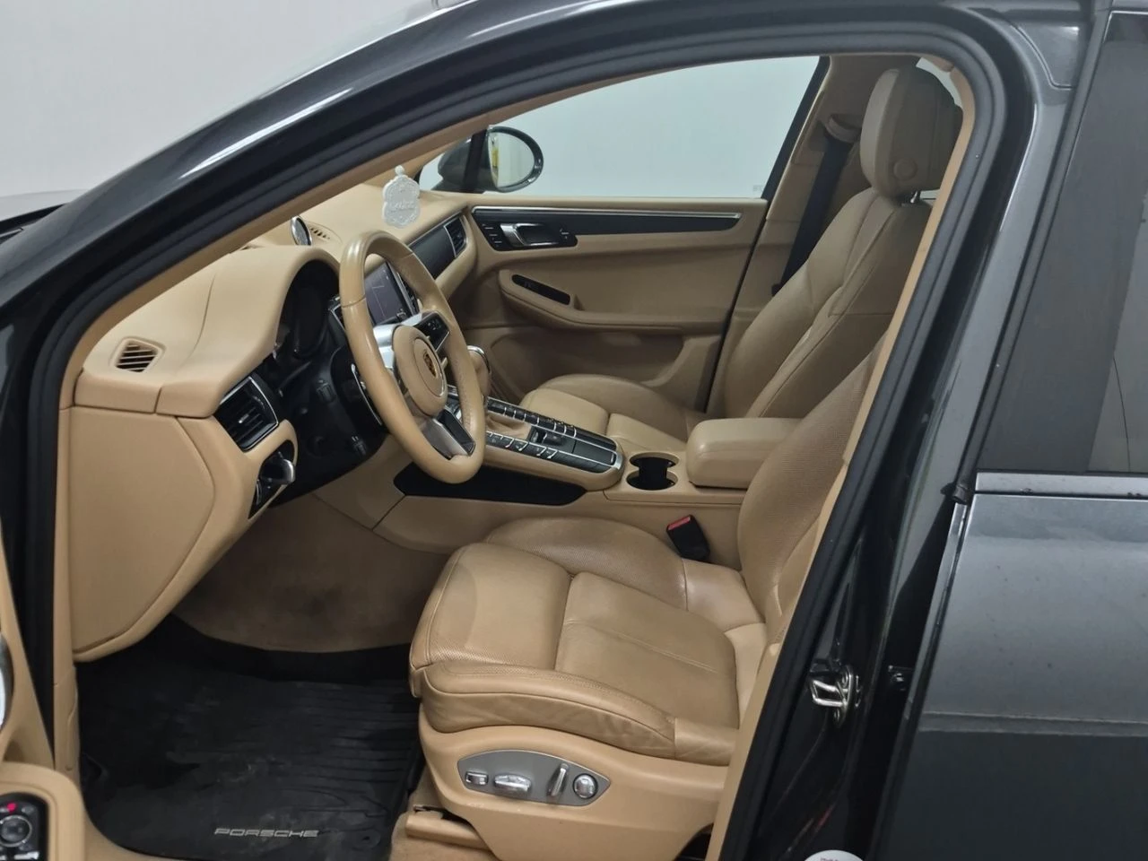 Porsche Macan AWD 4DR, снимка 5 - Автомобили и джипове - 55728780