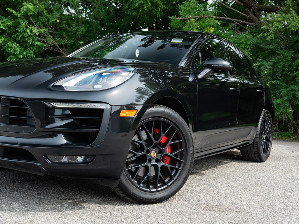 Porsche Macan GTS* MATRIX* CHRONO PK* ALCKANTARA* PDK* BOSE* * , снимка 3 - Автомобили и джипове - 56042760