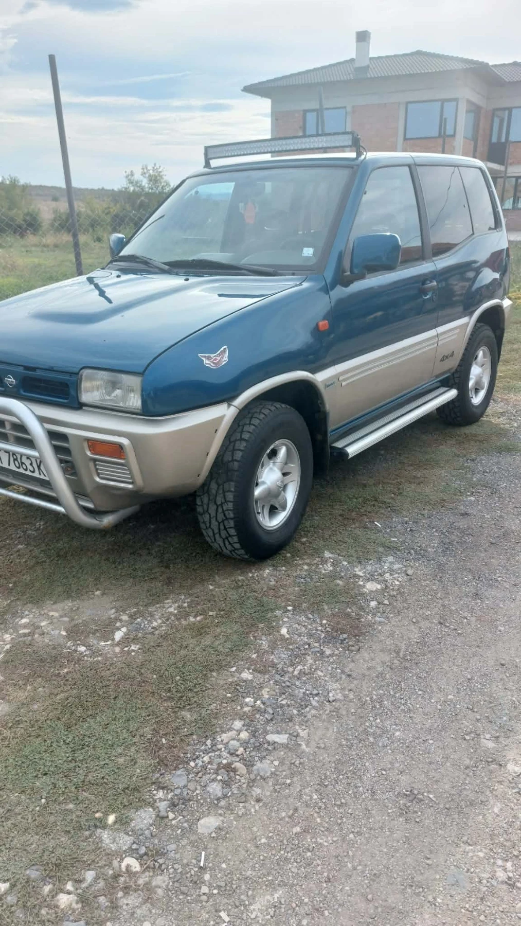 Nissan Terrano, снимка 3 - Автомобили и джипове - 56523943