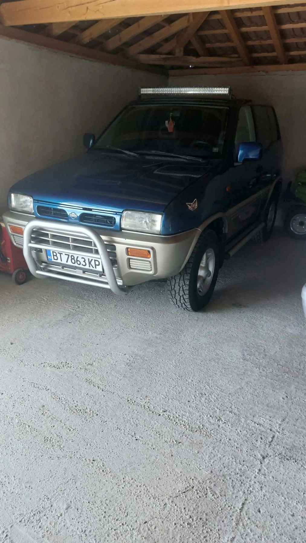 Nissan Terrano, снимка 9 - Автомобили и джипове - 56523943