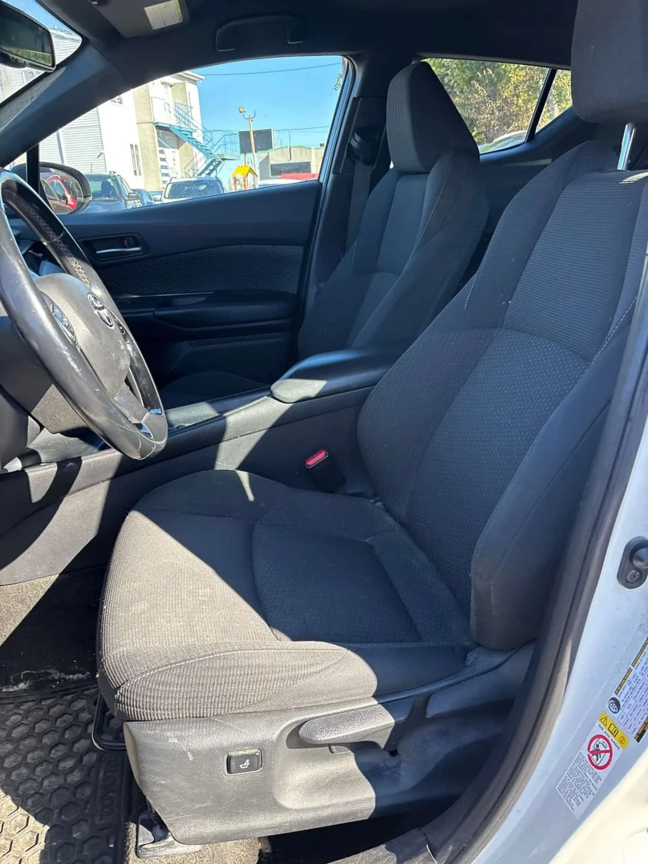 Toyota C-HR * XLE * CARFAX *  | Mobile.bg � ����������� 6