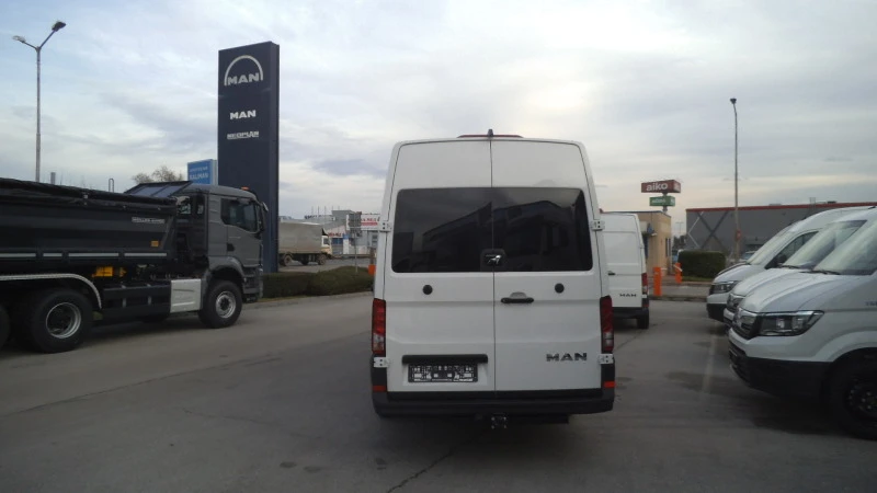 Man TGE 5.160 Window Van, снимка 4 - Бусове и автобуси - 43398709