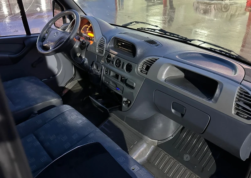 Mercedes-Benz Sprinter 311, снимка 8 - Бусове и автобуси - 53088022