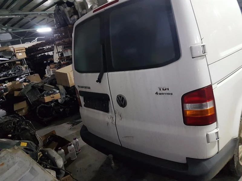 VW Transporter 2.5 TDI R5 4x4 4motion, снимка 6 - Бусове и автобуси - 47214756