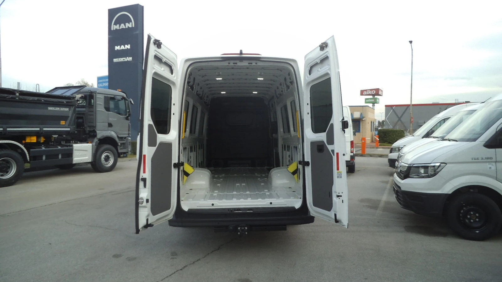 Man TGE 5.160 Window Van - изображение 7