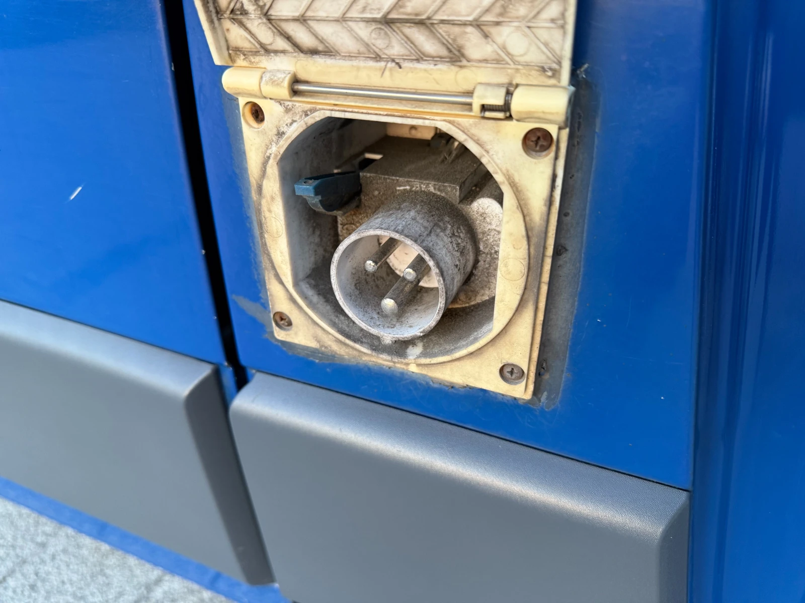 Peugeot Boxer 2.2HDI Хладилен+ Климатик Euro 5b - изображение 6