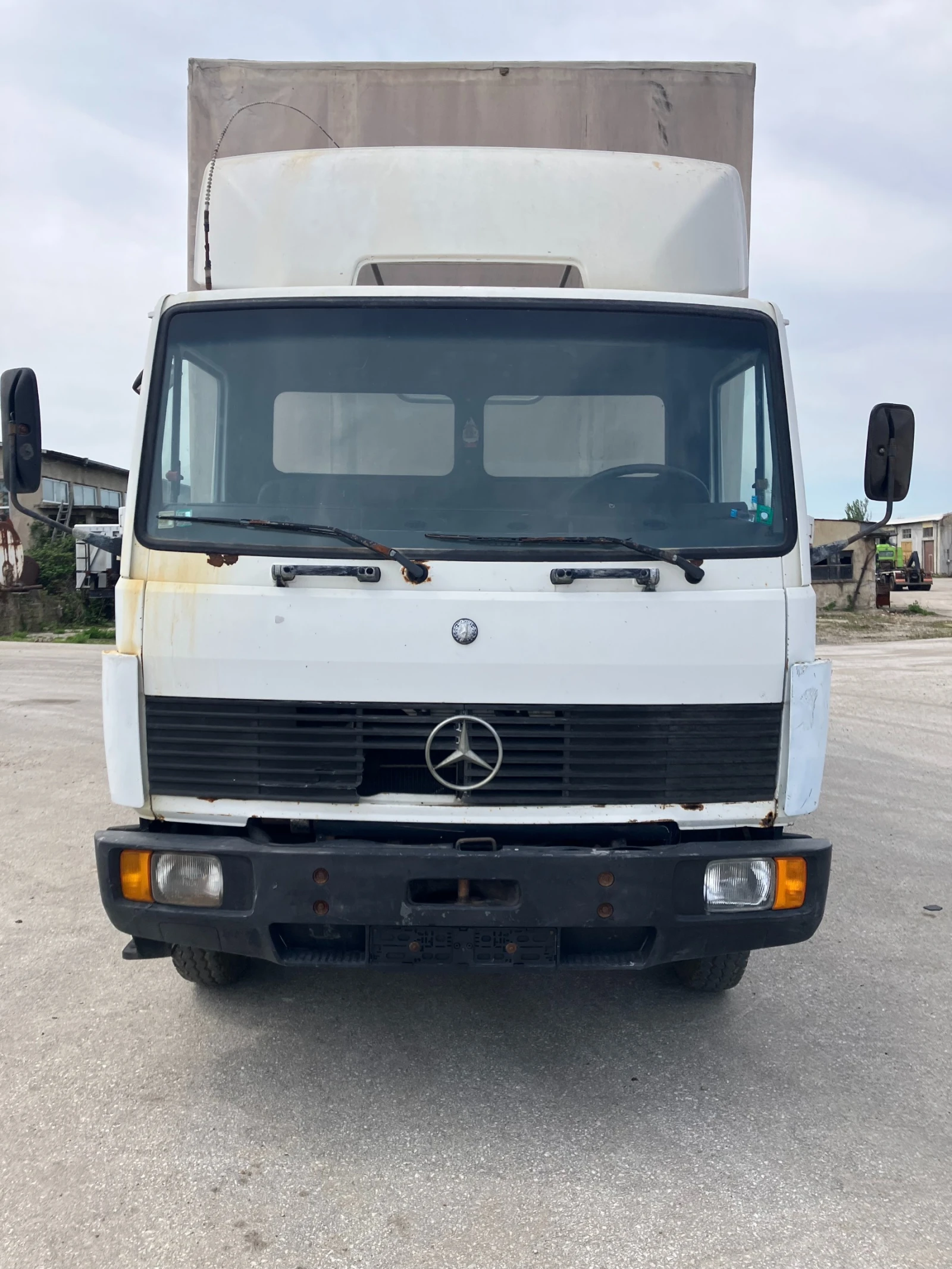 Mercedes-Benz 1117 ФУРГОН, снимка 2 - Камиони - 54407170