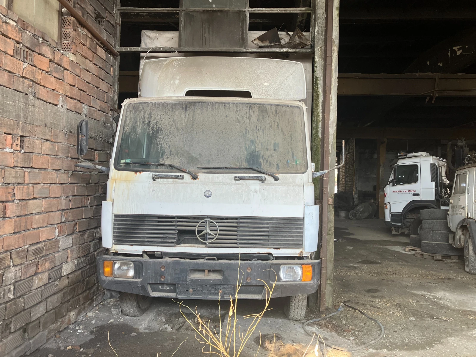 Mercedes-Benz 1117 ФУРГОН | Auto.bg — изображение 1