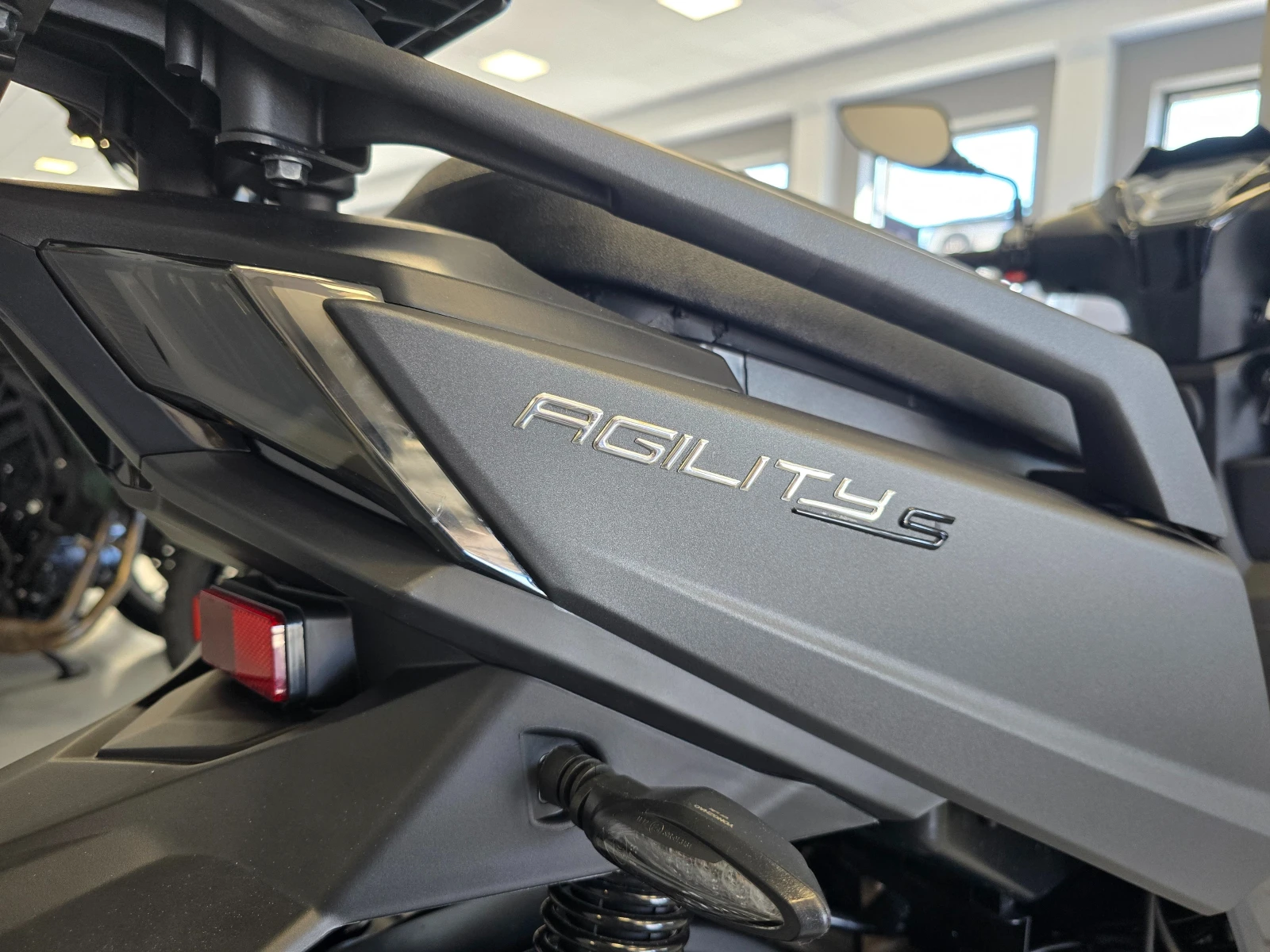 Kymco Agility S 125i, ABS, 1600км.!, снимка 11 - Мотоциклети и мототехника - 56267258