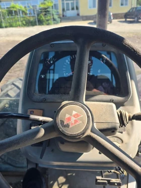 Трактор Massey 4270, снимка 4