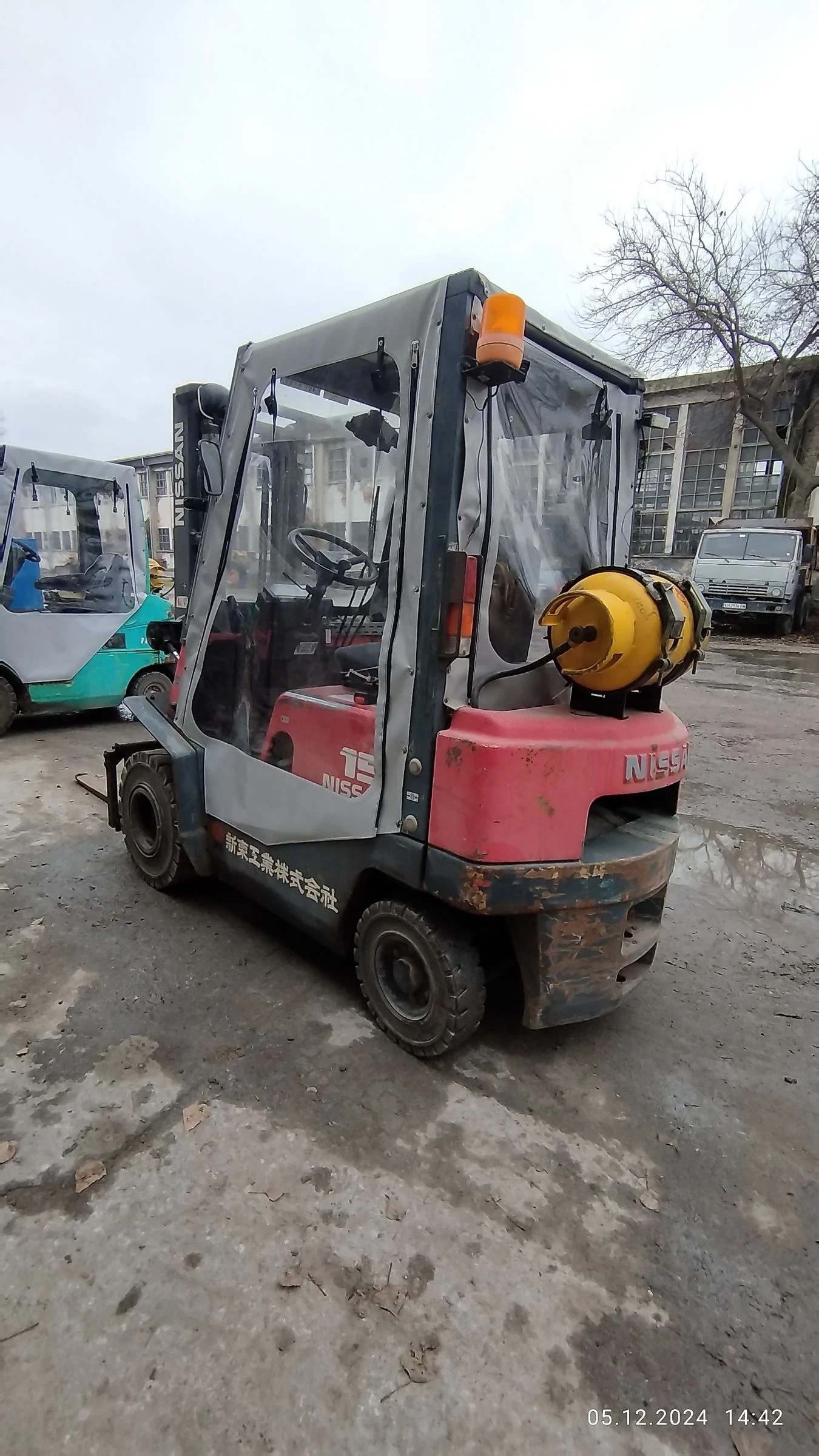 Мотокар Nissan, снимка 2 - Индустриална техника - 54051601