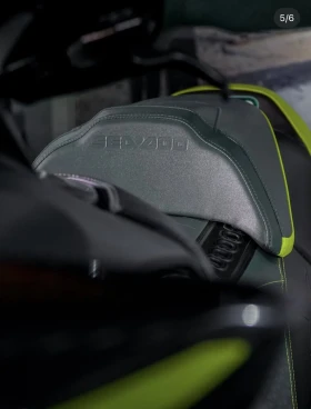 Джет Bombardier Sea Doo Apex 300 carbon LIMITED EDICION , снимка 11