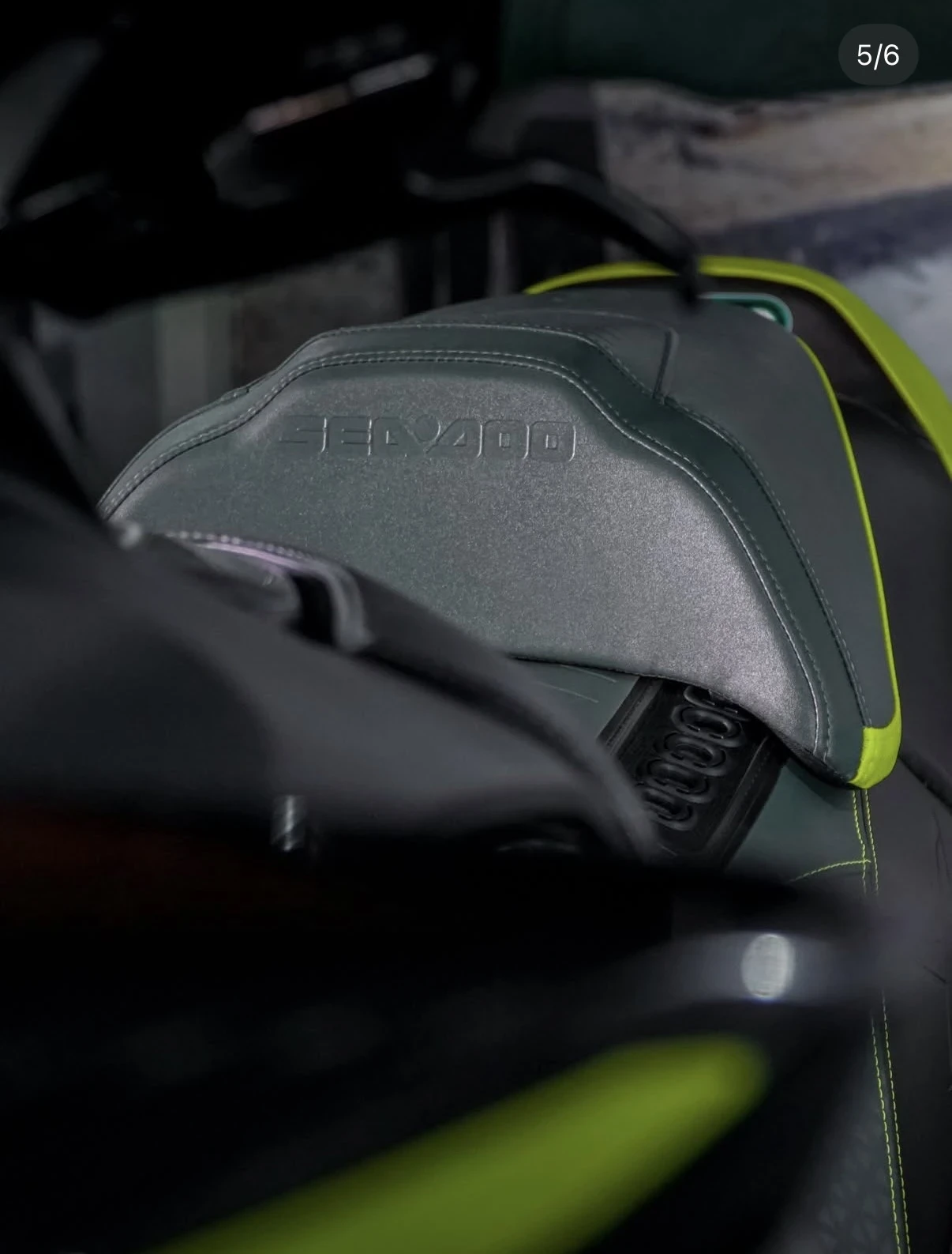 Джет Bombardier Sea Doo Apex 300 carbon LIMITED EDICION , снимка 11 - Воден транспорт - 53393459