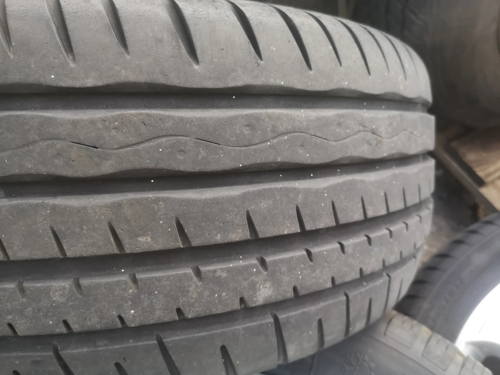    235/45R17  VW | Mobile.bg   8