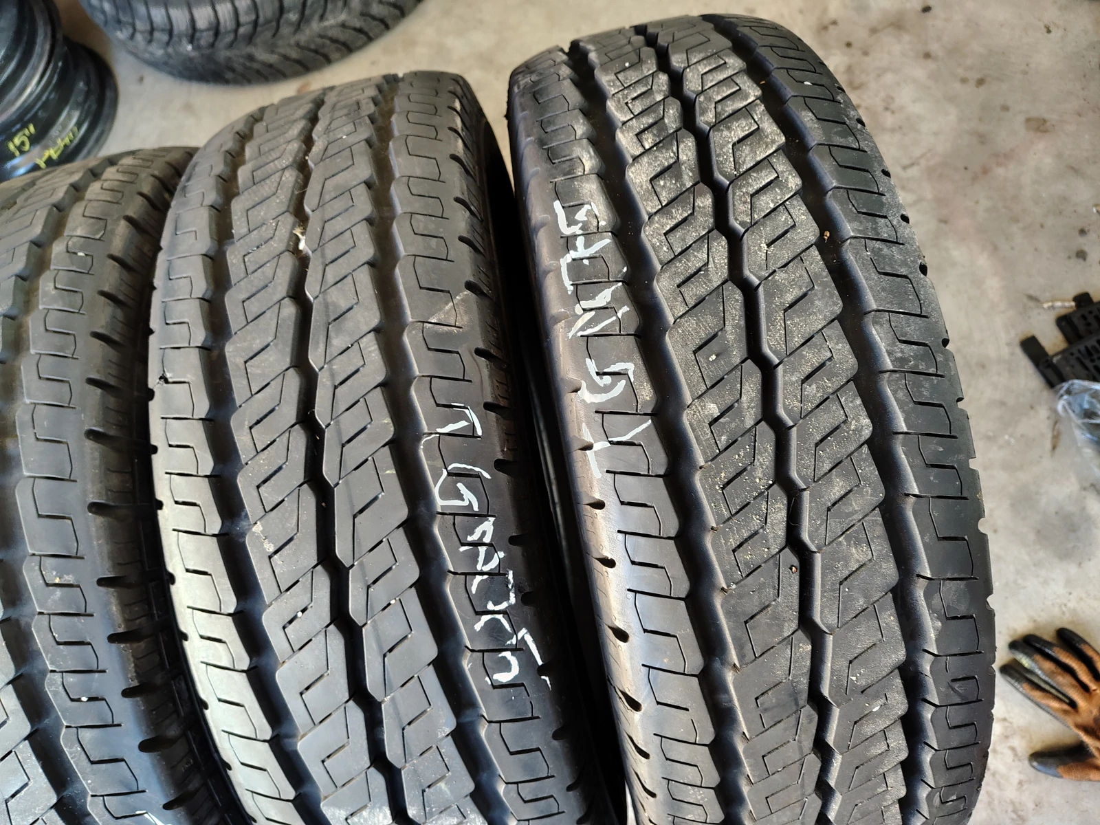 Гуми Летни 225/75R16, снимка 3 - Гуми и джанти - 53746726