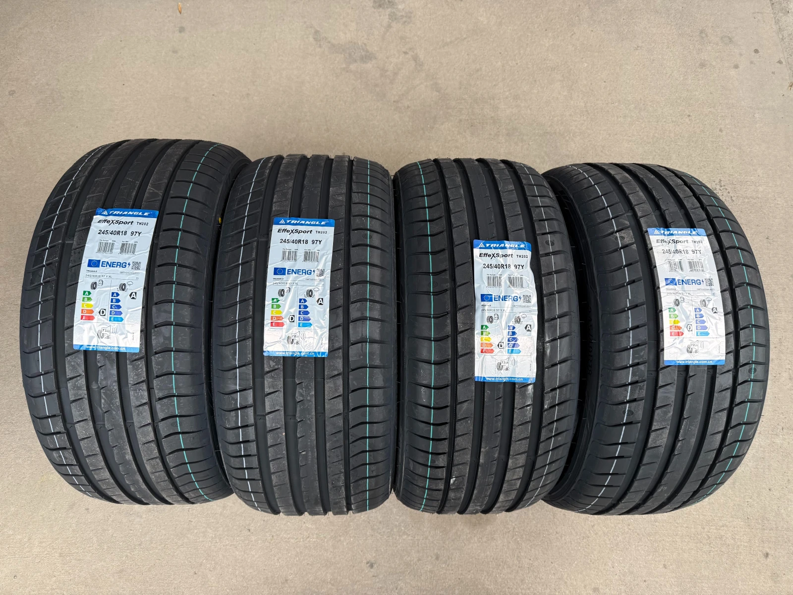 Гуми Летни 245/40R18
