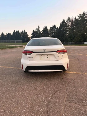 Toyota Corolla LE CVT| KEYLESS| NAVI| CARFAX| 2 КЛЮЧА| , снимка 4