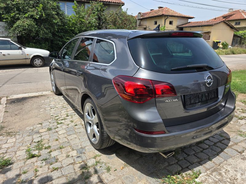 Opel Astra 1.6 180kc перфектна газова уредба, снимка 4 - Автомобили и джипове - 46474134