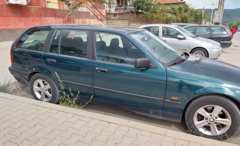 BMW 118, снимка 2 - Автомобили и джипове - 47308332