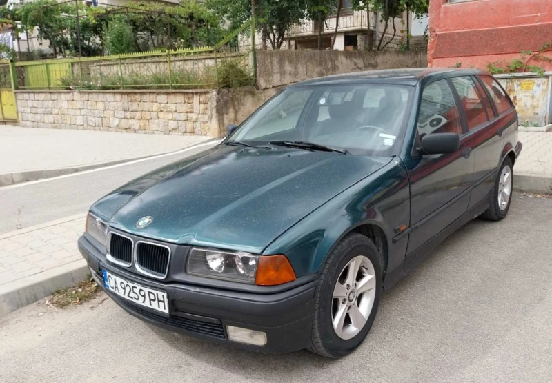 BMW 118, снимка 6 - Автомобили и джипове - 47308332