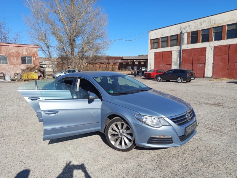 VW CC 2.0, снимка 10 - Автомобили и джипове - 48059594