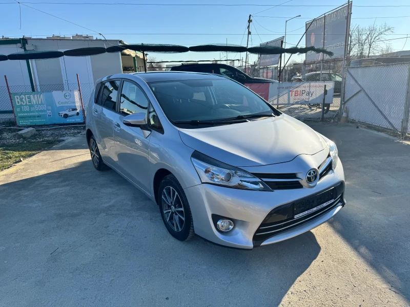 Toyota Verso 1.8 Benzin 6+ 1, снимка 3 - Автомобили и джипове - 48388402