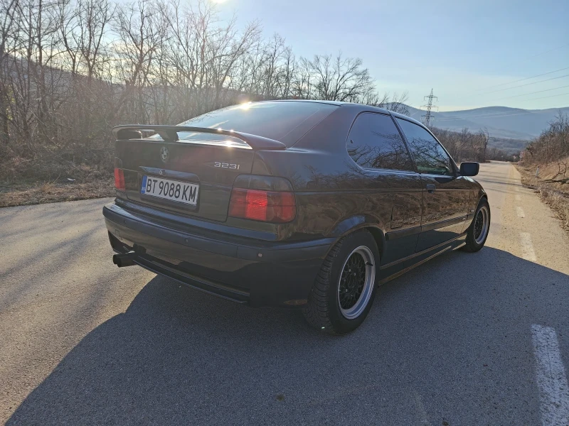 BMW 323 TI, снимка 10 - Автомобили и джипове - 49184610