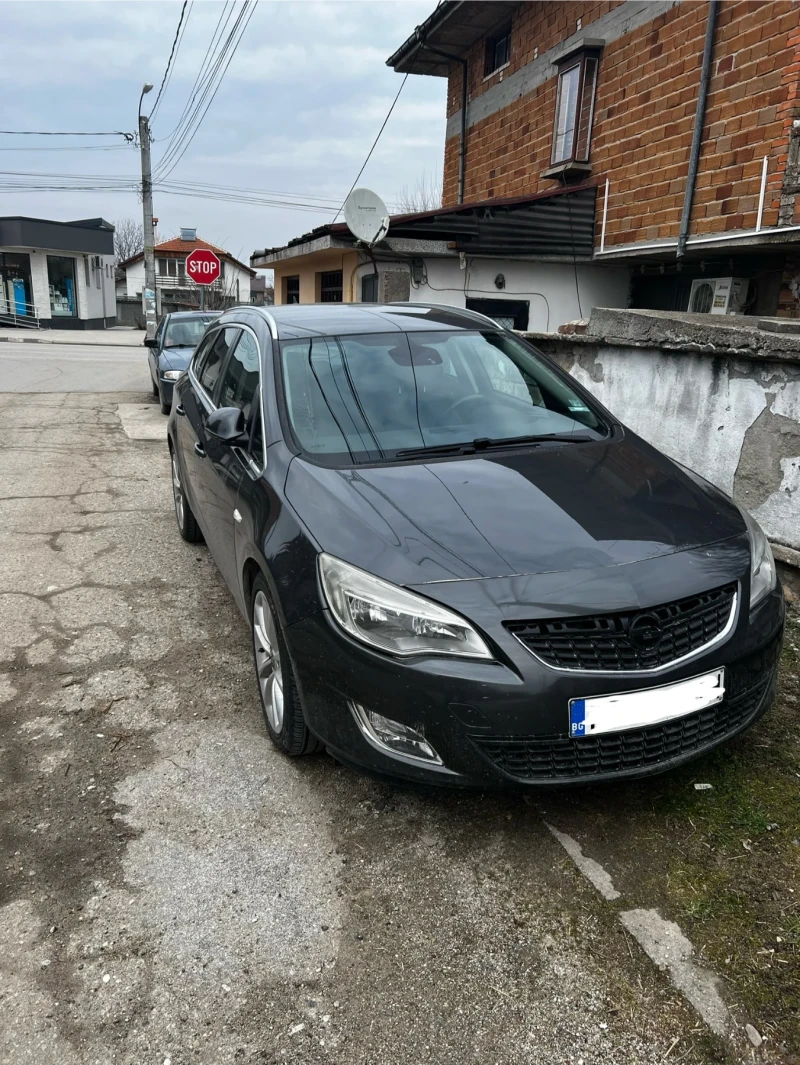 Opel Astra Cosmo, снимка 1 - Автомобили и джипове - 49303456