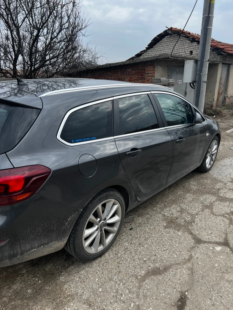 Opel Astra Cosmo, снимка 9 - Автомобили и джипове - 49303456