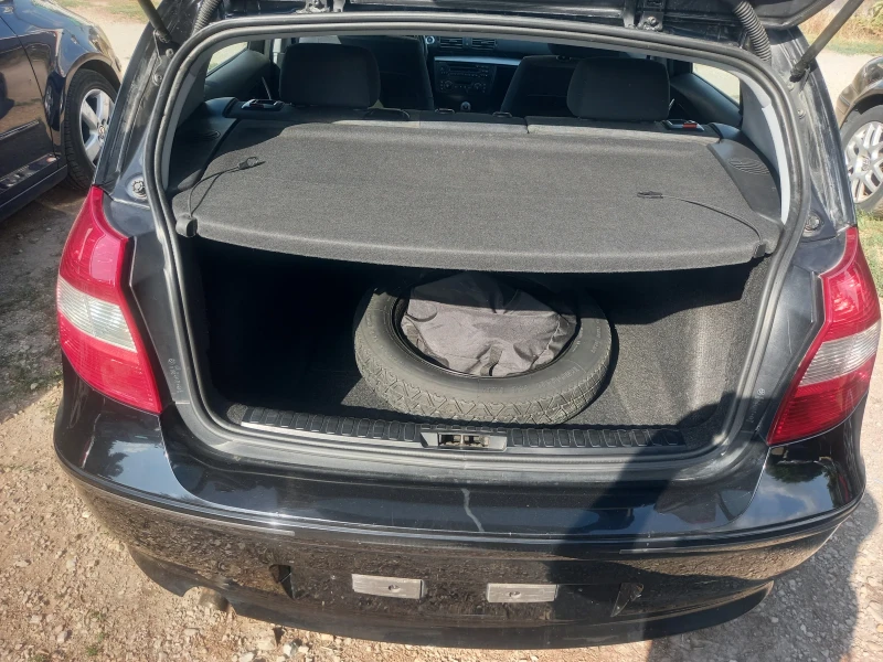 BMW 116 1.6i 116k.c. климатроник 179000хил.км., снимка 6 - Автомобили и джипове - 51357926