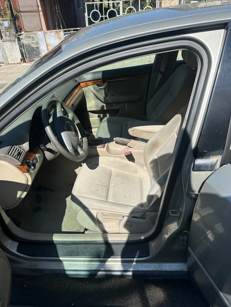Audi A4, снимка 9 - Автомобили и джипове - 52515670
