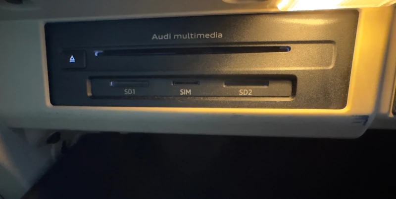 Audi A4 2.0TDI 190kc Automatic , снимка 10 - Автомобили и джипове - 52657336