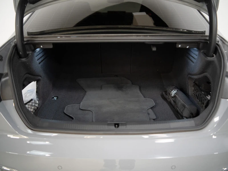 Audi Rs5  quattro AWD  АвтоКредит* (ЦЕНА ДО БГ), снимка 5 - Автомобили и джипове - 52595602