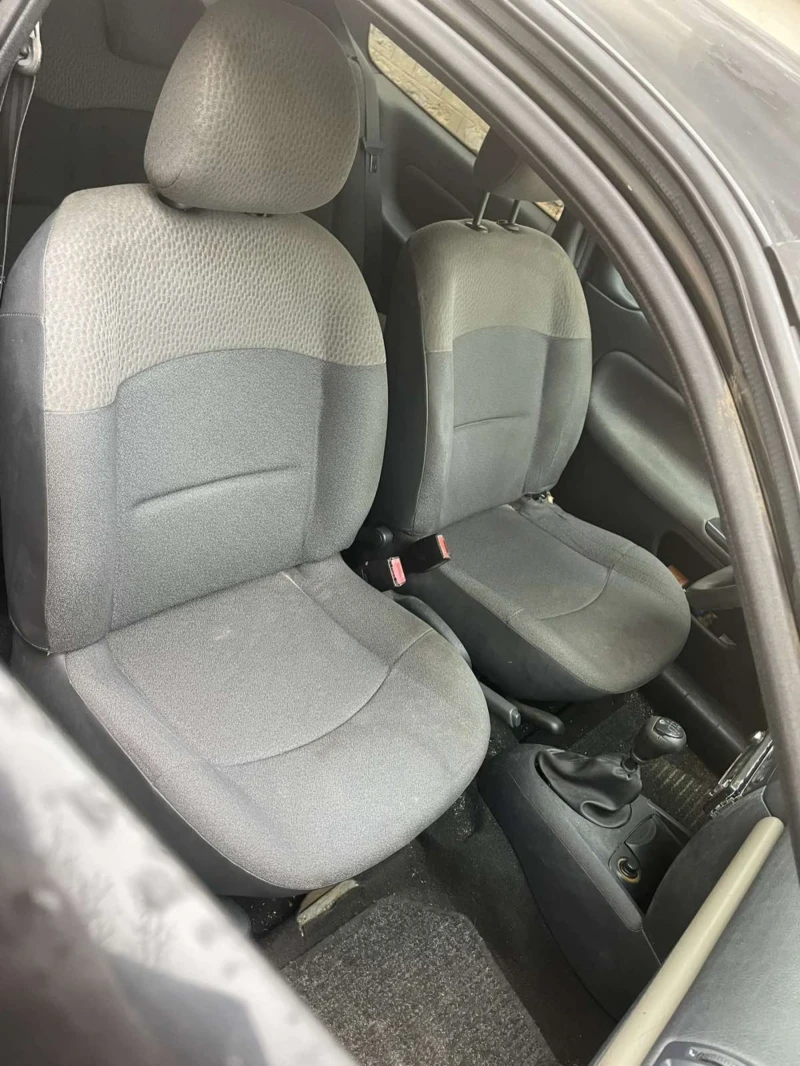 Renault Clio, снимка 14 - Автомобили и джипове - 53500116