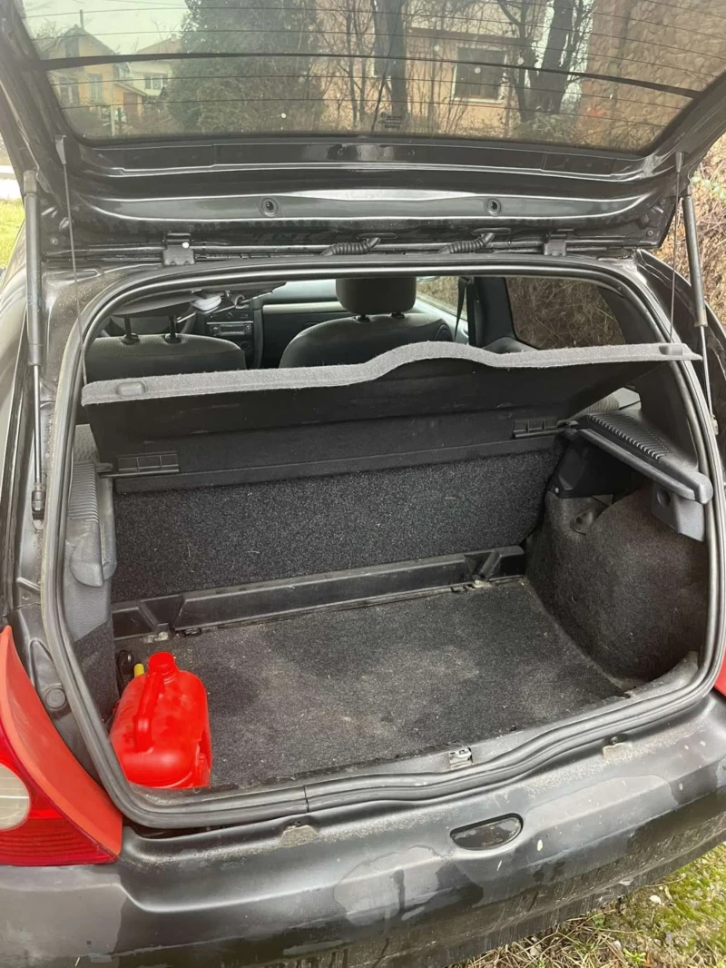 Renault Clio, снимка 10 - Автомобили и джипове - 53500116