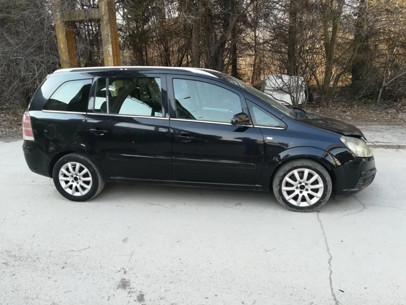 Opel Zafira 1,9 CDTI - изображение 6