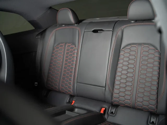 Audi Rs5  quattro AWD  АвтоКредит* (ЦЕНА ДО БГ) - изображение 9