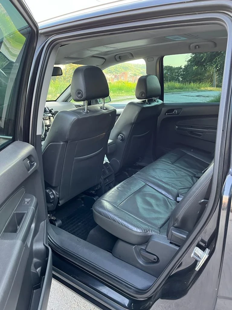 Opel Zafira 1.9 CDTI, снимка 7 - Автомобили и джипове - 54323565