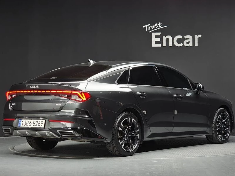 Kia K5 Signature| 192к.с.