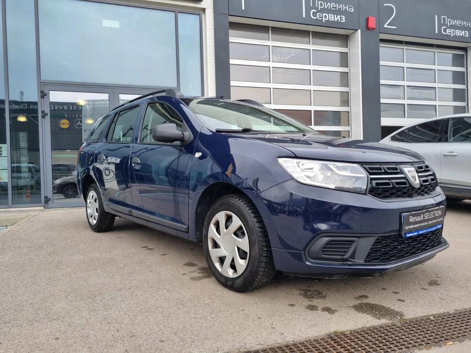 Dacia Logan 1.0 SCe 73 к.с. Бензин - изображение 2