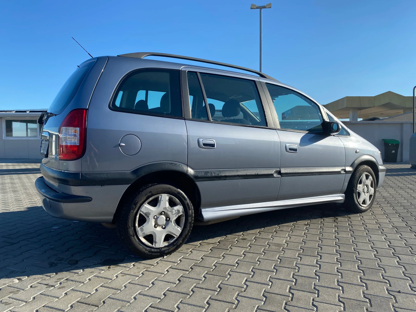 Opel Zafira  - изображение 2